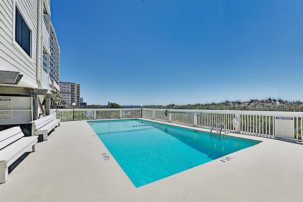 *2Br Oceanfront Retreat*King Ensuite*Pool*Nmb Cherry Grove*Pc4 Myrtle Beach Exteriör bild