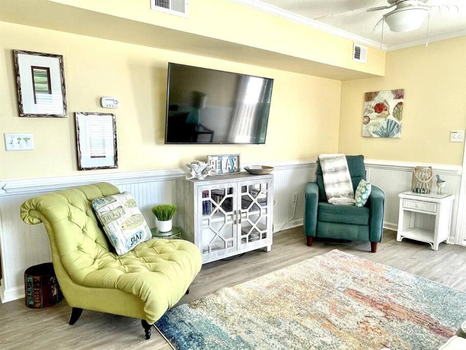 *2Br Oceanfront Retreat*King Ensuite*Pool*Nmb Cherry Grove*Pc4 Myrtle Beach Exteriör bild