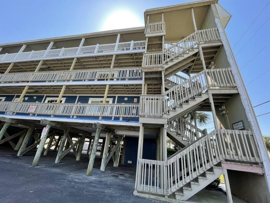 *2Br Oceanfront Retreat*King Ensuite*Pool*Nmb Cherry Grove*Pc4 Myrtle Beach Exteriör bild